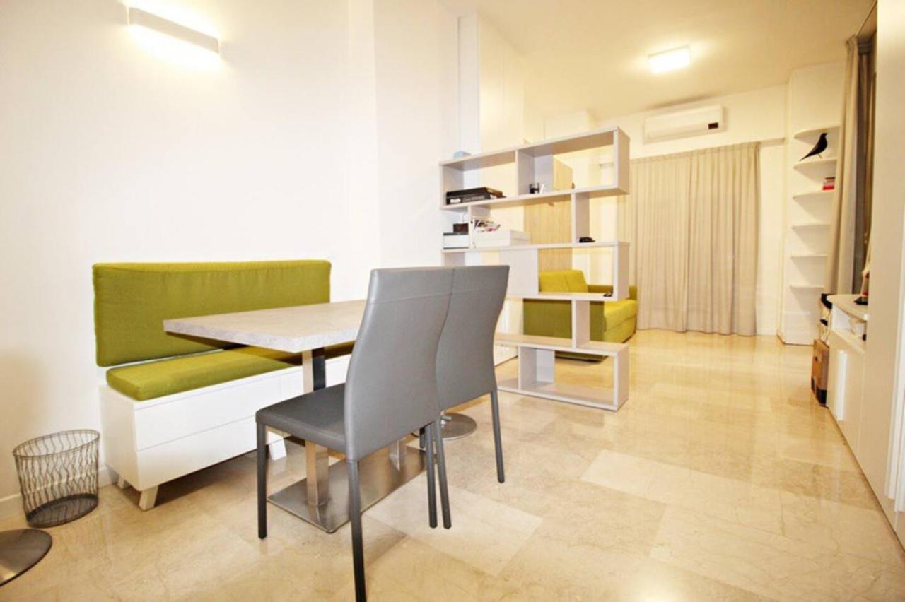 Ugo Bassi Lux Apartment Bologna Esterno foto