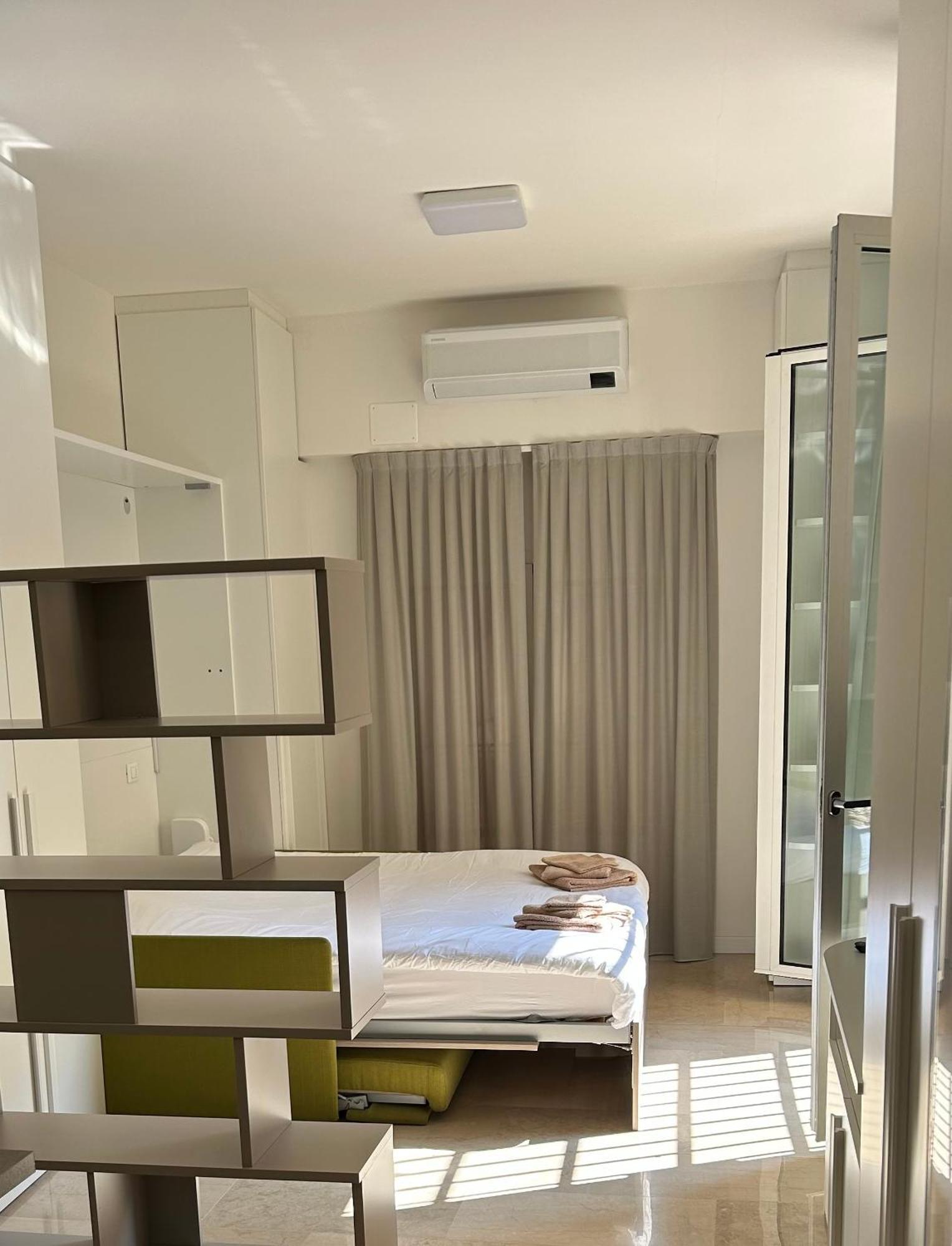 Ugo Bassi Lux Apartment Bologna Esterno foto
